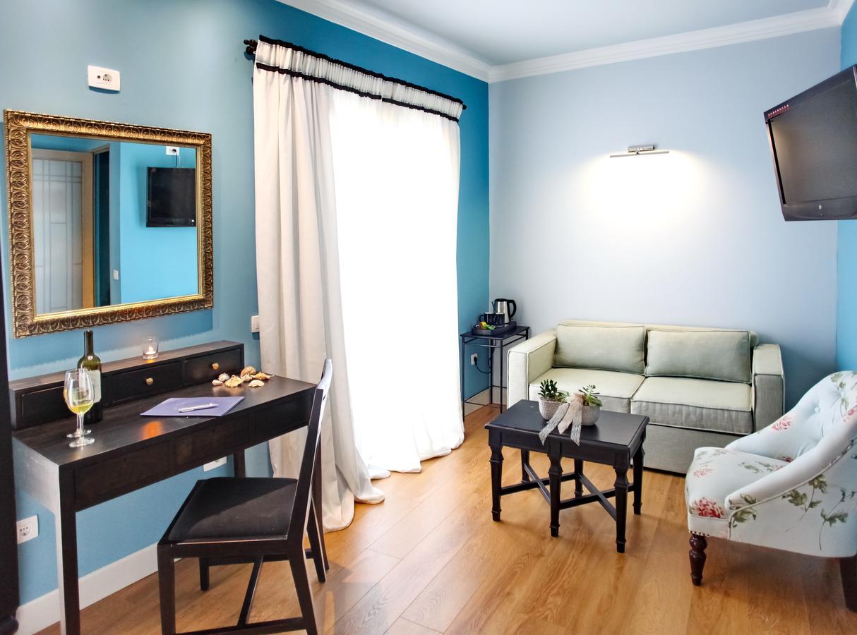 Pepo'S Guesthouse Nafpaktos Exterior photo